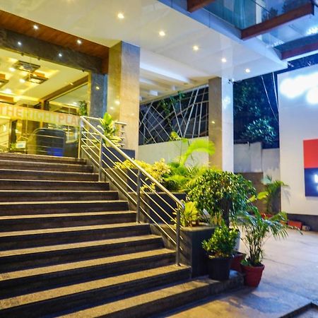 Myspace Hotels Silverstar Bangalore Eksteriør billede