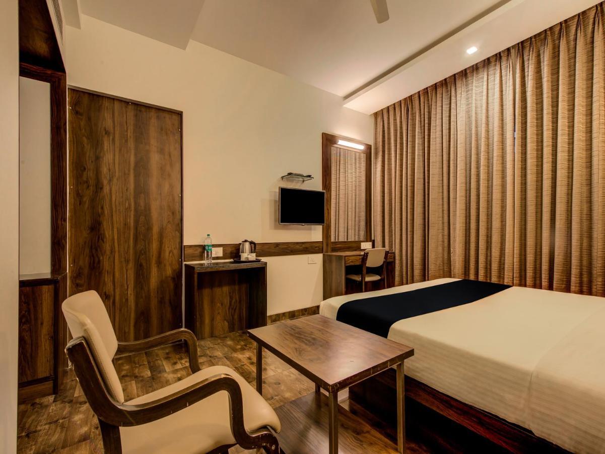 Myspace Hotels Silverstar Bangalore Eksteriør billede