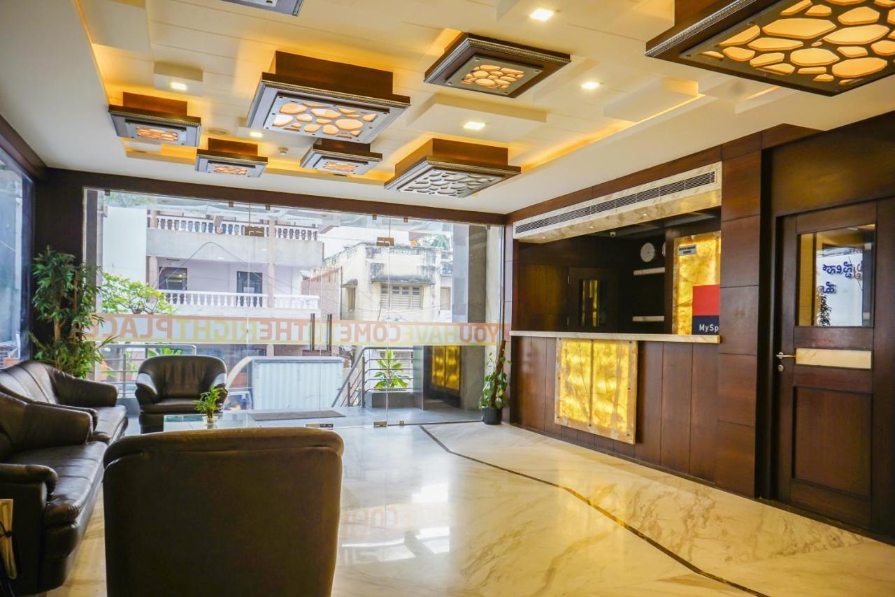 Myspace Hotels Silverstar Bangalore Eksteriør billede